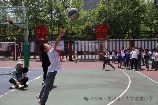 哪里有详细的篮球技能提升步骤介绍_0
